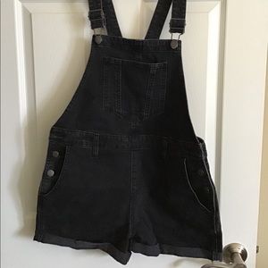 Black cotton overalls